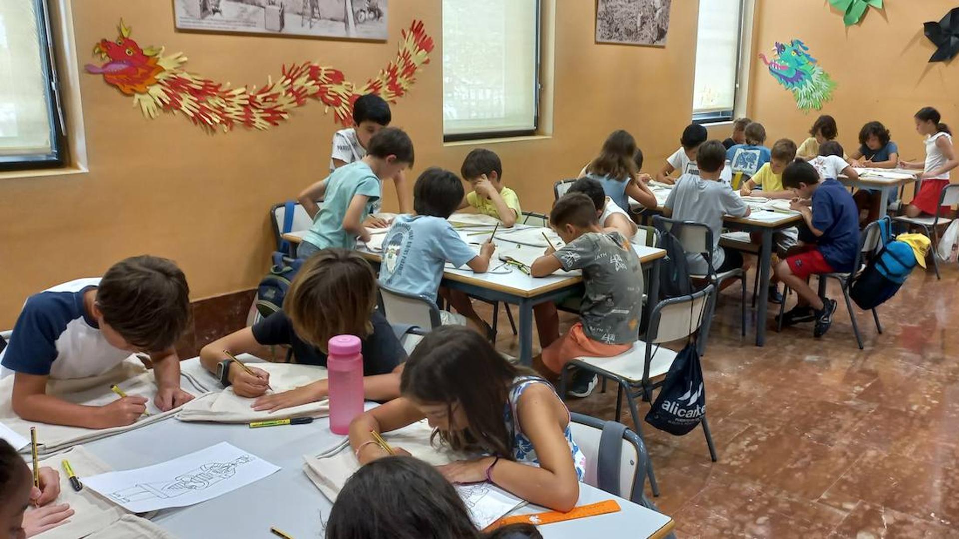 La Escuela de Verano del Marq todo una aventura para los más pequeños